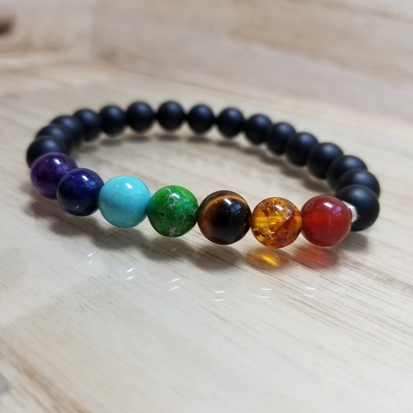 7 Chakra Healing Stretch Bracelet - Picture 2 of 8